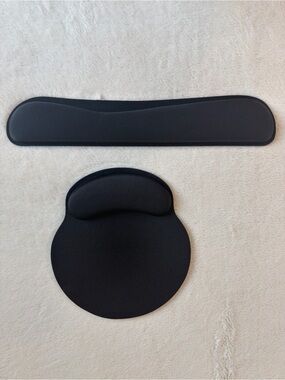 TONOS Memory Foam Wrist Rest and Mouse Pad Set - Black ITEM2700-2701